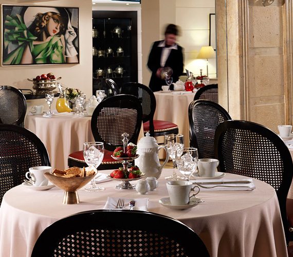 Restaurants and Lobby